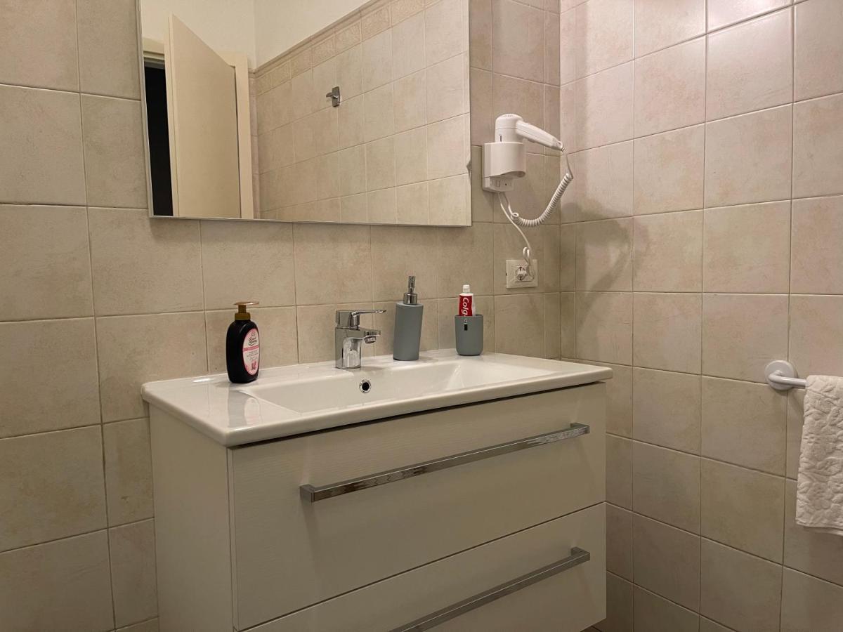 Modern & Nice Apartment Capriate San Gervasio Ngoại thất bức ảnh